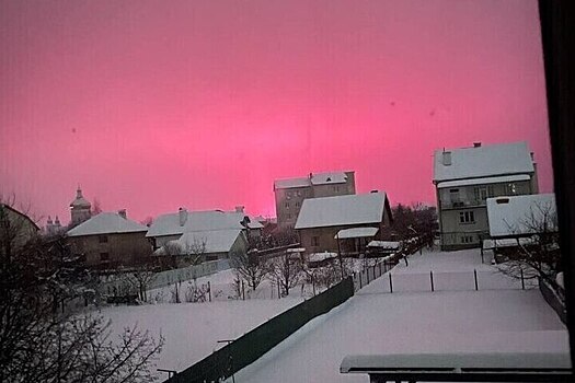 Предупредительный выстрел: кому адресованы 36 львовских «метеоритов» «Орешника»