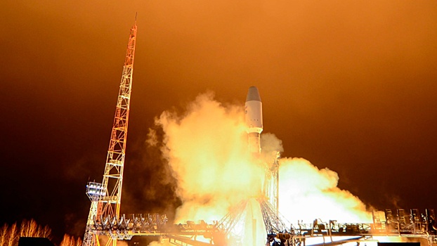Рогозин поздравил боевой расчет Минобороны с успешным запуском «Союз-2.1б»