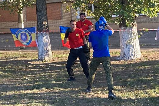 Более 100 молодых казаков участвовали в испытаниях за право носить пластунский берет