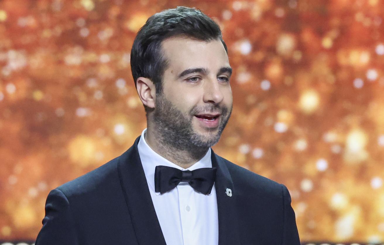 Ургант запустил канал на YouTube и обратился к россиянам