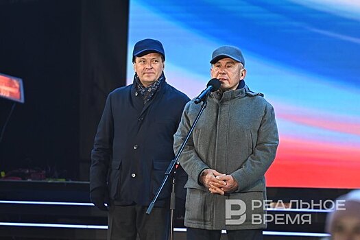 Рустам Минниханов посетил финал праздничного концерта в честь выборов президента России