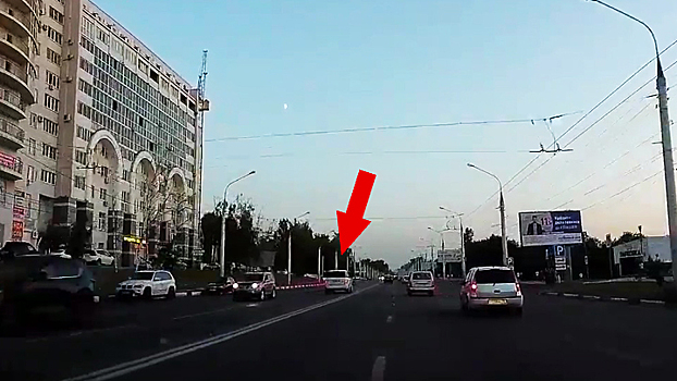 Полиция нашла лихача на внедорожнике, устроившего опасный заезд по встречке в Воронеже