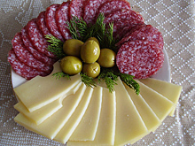Украсть продукты к новогоднему столу хотел новосибирец