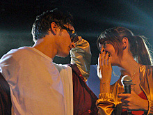 Вдохновившая на убийство и изнасилование студентки группа распалась