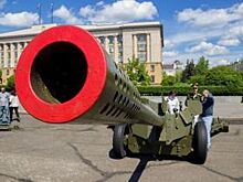 На Театральной площади Курска выставят военную технику
