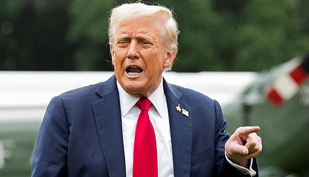 Трамп заявил, что в Китае происходят «очень странные вещи»