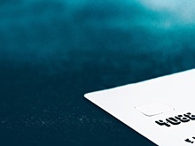 Россиянам собираются запретить иметь более десяти банковских карт