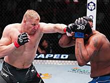 Русский десантник покоряет UFC. Павлович нокаутировал американца Блейдса в первом раунде и стал ближе к чемпионству