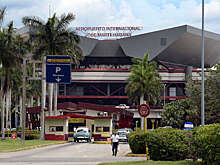 Российских туристов на Кубе начали выселять из отелей из-за топливного кризиса