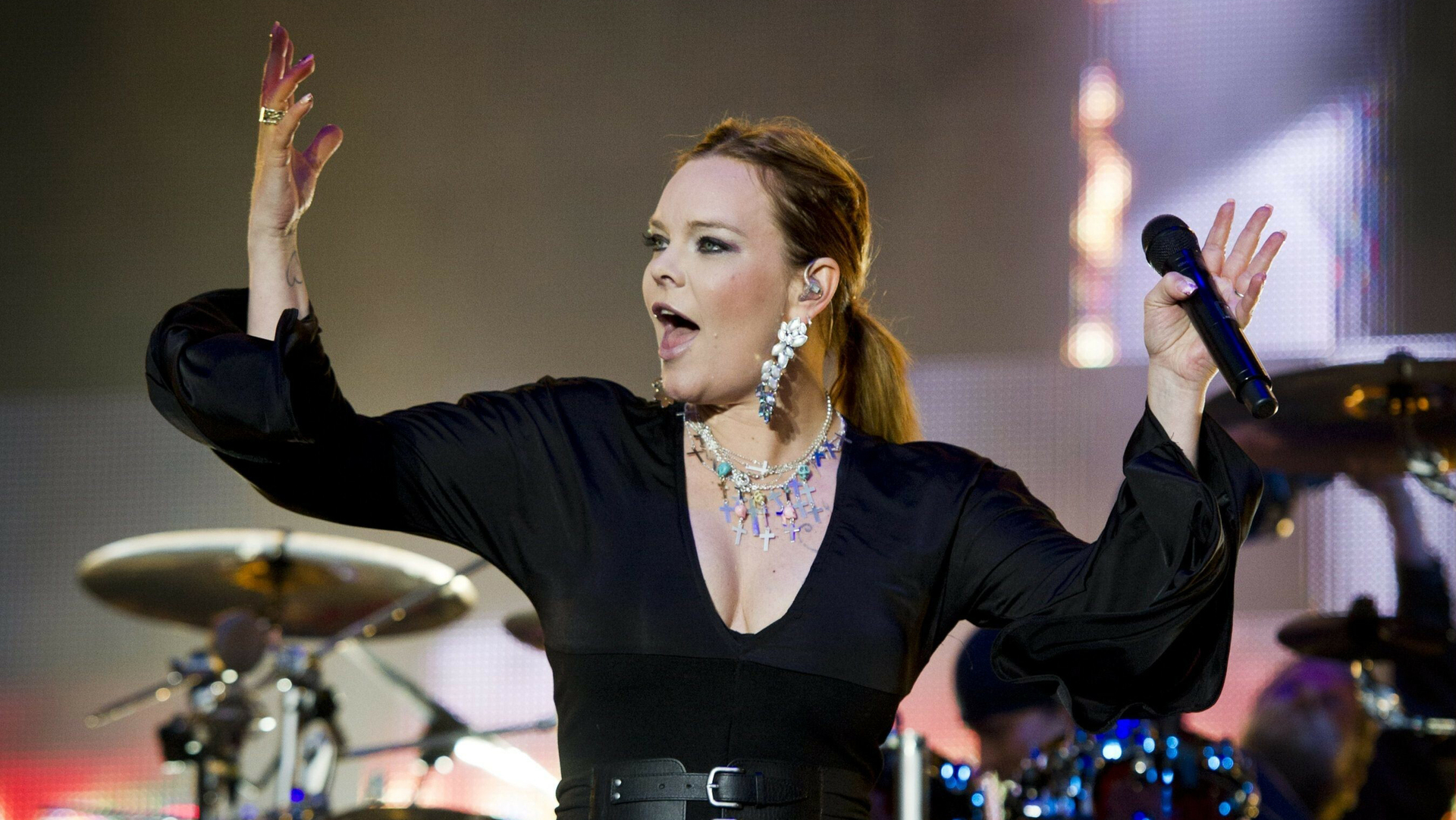 Аннет Ользон