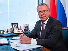 «Ты просто не представляешь, что такое стресс!»: Фетисов раскритиковал Баскова после его заявлений