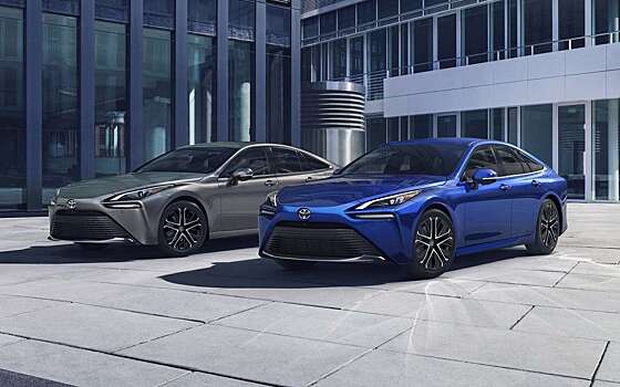 Toyota выпустила новое поколение самого популярного водородного автомобиля