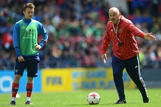 Черчесов хочет поговорить с главным тренером "Монако" о Головине