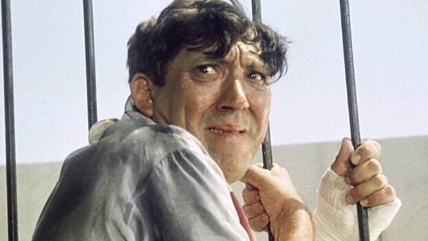 Мошенники в России придумали новую схему обмана: они предлагают «восстановить» карты Visa и Mastercard