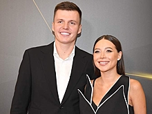 ФНС заморозила счета блогеров Валерии и Артема Чекалиных