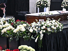 В Москве завершилась церемония прощания с режиссером Олейниковым