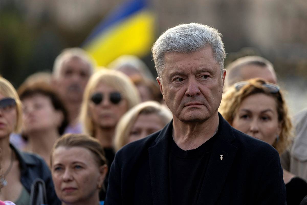 Порошенко* заподозрили в подготовке к выборам на фоне переговоров с США