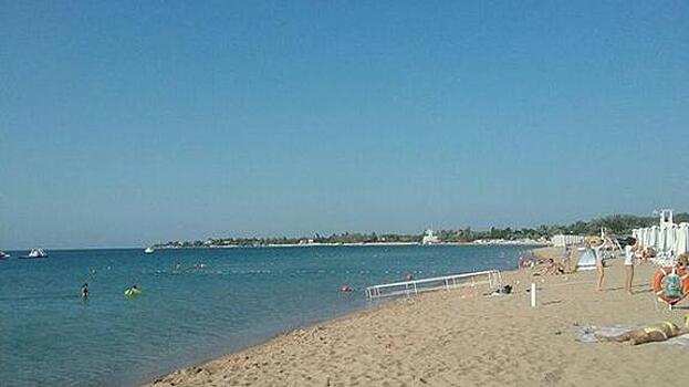 На Украине опять разглядели полупустые пляжи в Крыму
