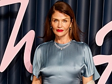 56-летняя супермодель попозировала без штанов