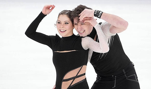 Фигурист опоздал на церемонию награждения финала Гран-при России