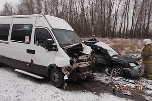 Автобус «Ульяновск – Тольятти» с 19 пассажирами попал в ДТП