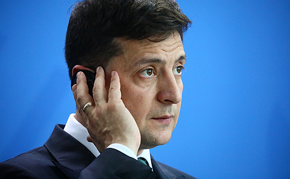 Зеленский резко отменил срочное обращение по Донбассу