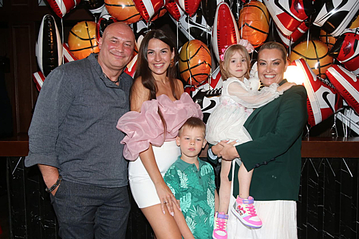 Бывшие супруги актёры Евгения Ахременко и Константин Соловьёв помирились