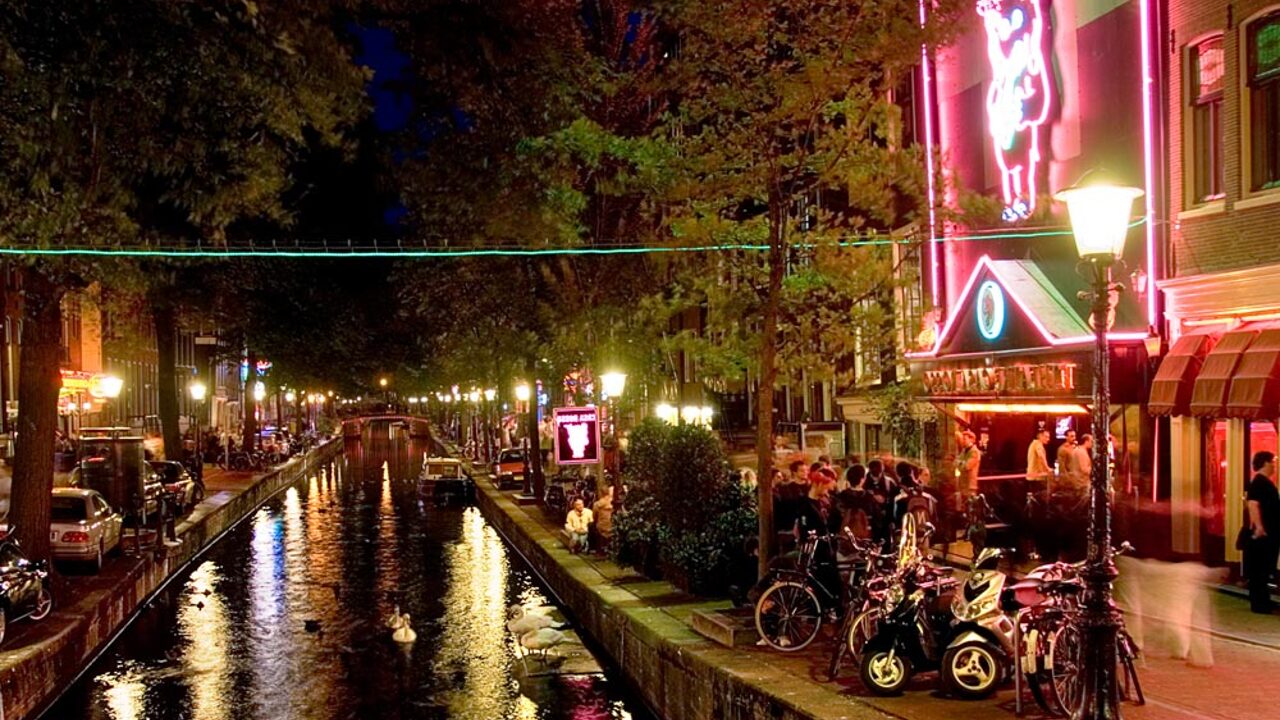 Жетілген куннилингус порно онлайн