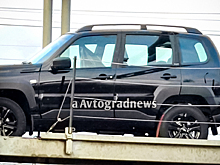 Lada Niva Travel получила «очень черную» версию. Автомобили уже есть у дилеров