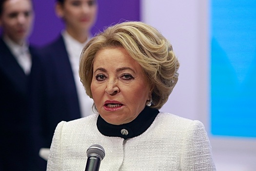 «Коммерсантъ»: Матвиенко раскритиковала Нарусову за сравнение трат лудоманов с бюджетом Петербурга