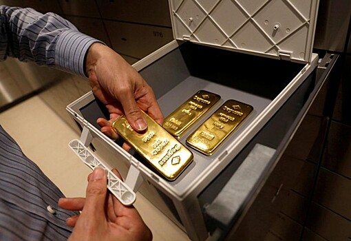 Питер Шифф: цена на золото взлетит, если Берни Сандерс станет президентом