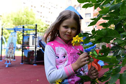 Новые детские площадки появятся в парке «Филатов луг»