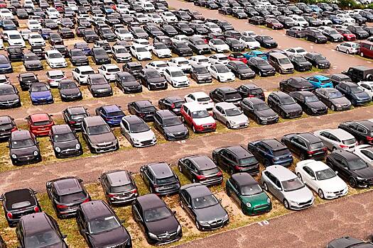 Расходы россиян на подержанные легковушки подсчитали