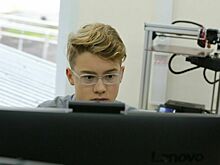 Школьников будут активнее учить борьбе с кибербуллингом и фейками