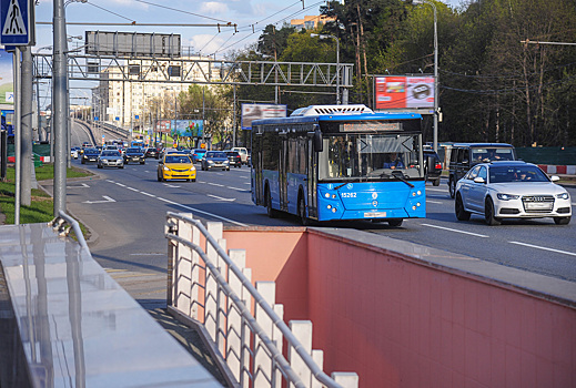 Автобус сбил пешехода на юге Москвы