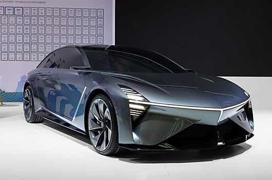 Китайский SAIC показал концептуальное купе с дизайном в стиле Lancia