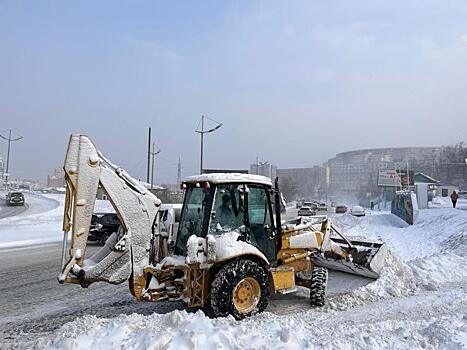 Жителей Владивостока предупредили: уберите машины заранее