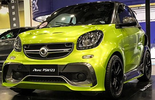 As ec представил модернизированный Smart Fortwo