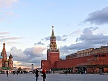 Первые новые липы высадили на Красной площади