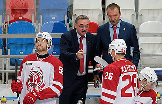 Тренер "Витязя" Белов продолжит работу в клубе, несмотря на невыход команды в плей-офф КХЛ