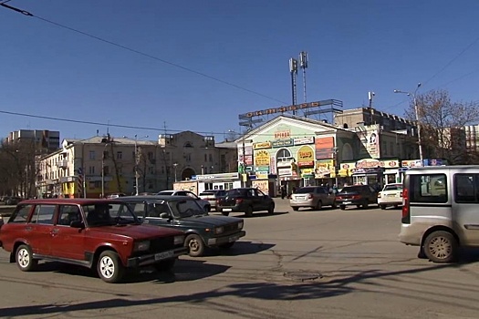 В Самаре продают здание бывшего кинотеатра «Октябрь»