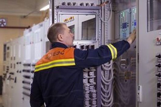 В Югре модернизировали противоаварийную автоматику на трех энергообъектах