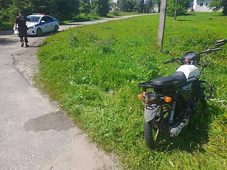 Ребенок попал в аварию, пытаясь скрыться от полицейских в Костромской области