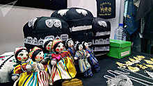 Мастеров разных стран собрал в Москве восточный базар "Тюбетейка"
