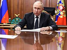 Путин подписал указ о сохранении социальных выплат родителям детей-инвалидов