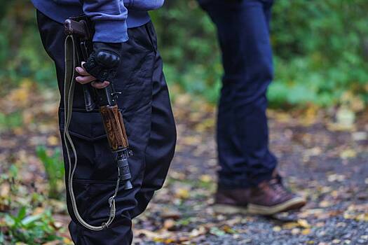 Неизвестные открыли стрельбу из автомата в российском городе