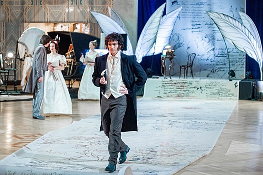 В Петербурге начался театральный фестиваль "Встречи в России"