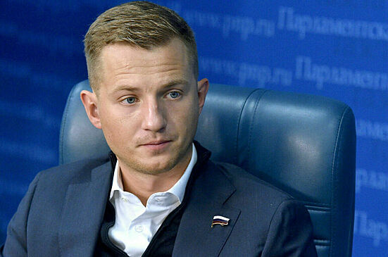 Метелев попросил законодательно закрепить понятие «родительское просвещение»