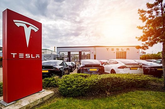 Корпорацию Tesla на рынке КНР обвиняют в шпионаже