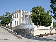 Министра спорта Крыма осудили за фото из Феодосии времен Украины